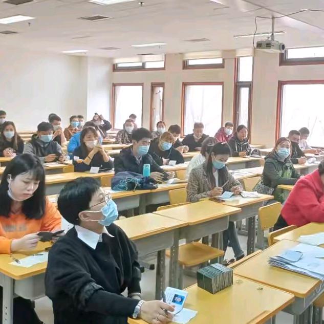 天津春考集训张(思梦德）