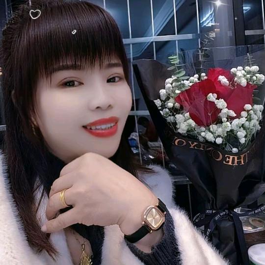 华姐  （首播晚上10点18分）