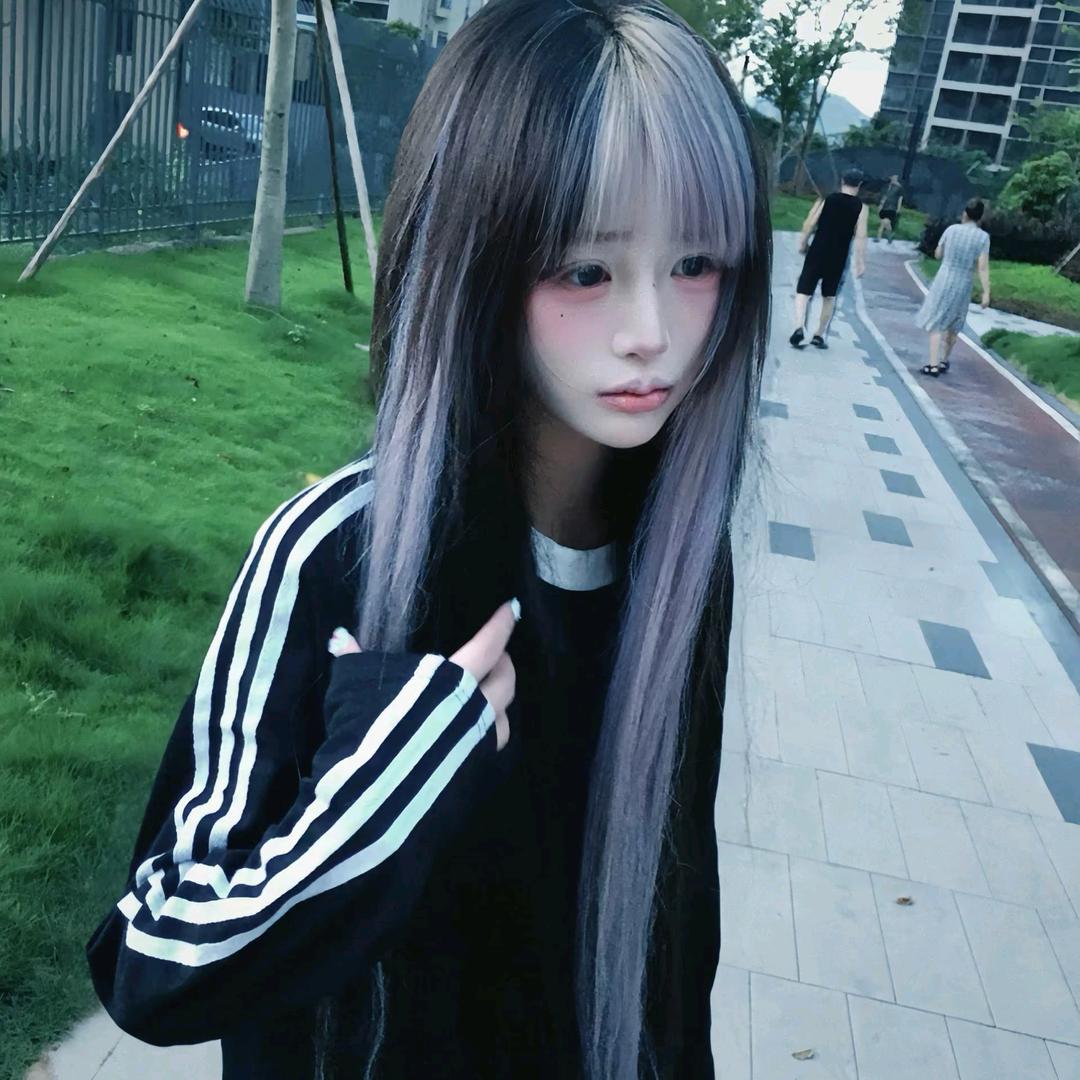 谎言要用右耳听