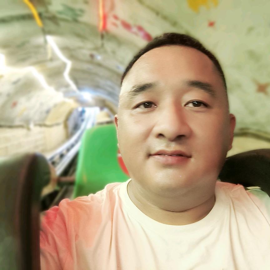 科哥卖挖机