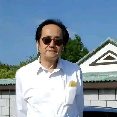 感恩倪师
