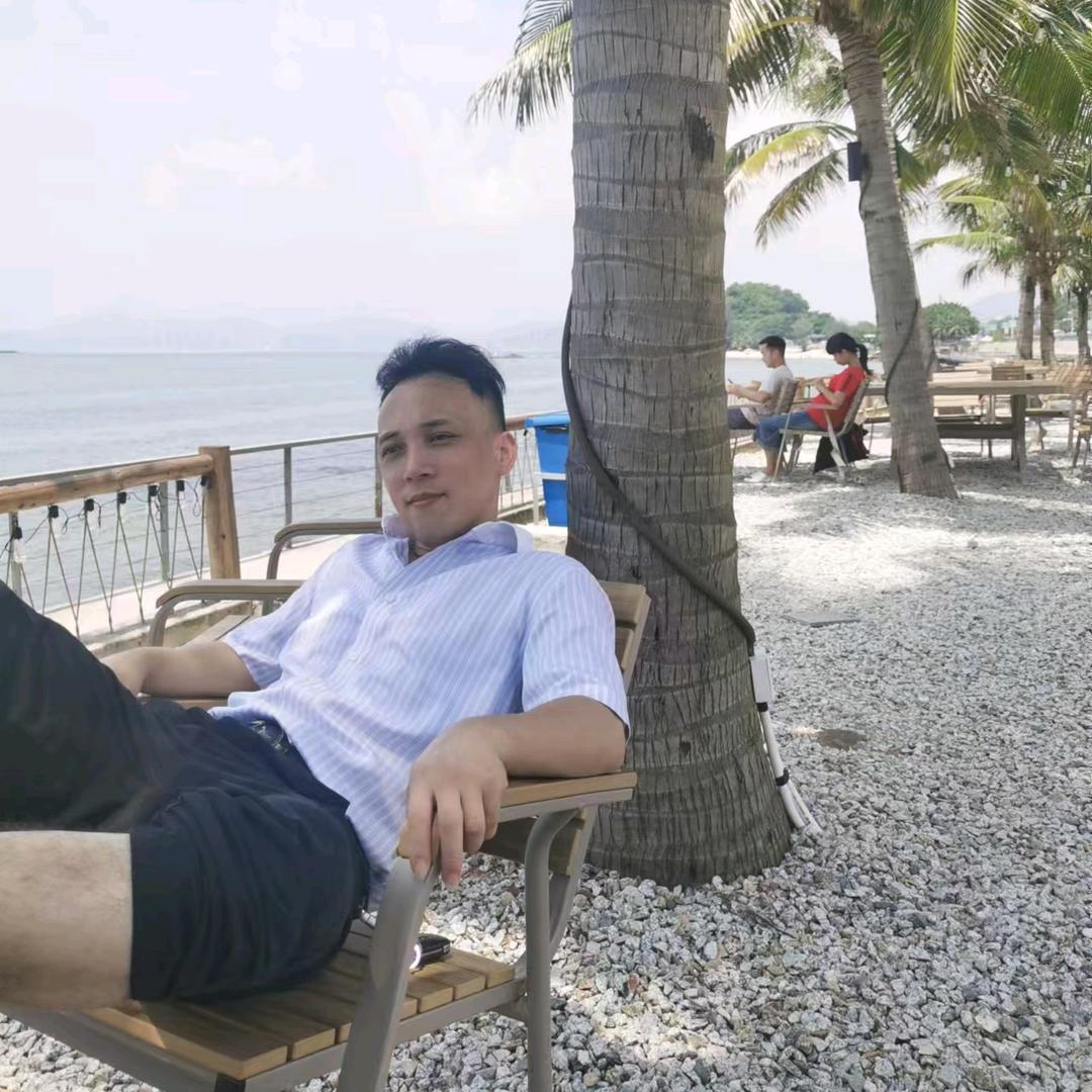 只为伊人飘香