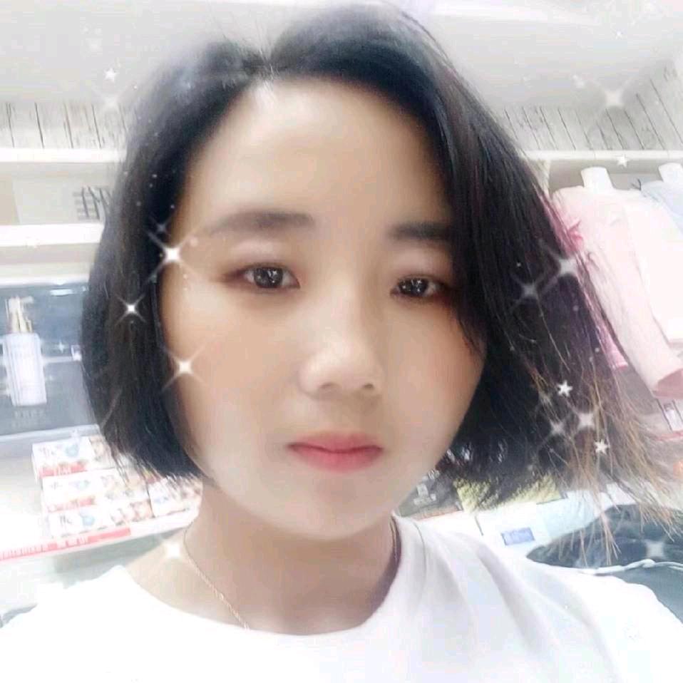 两个宝贝的妈妈