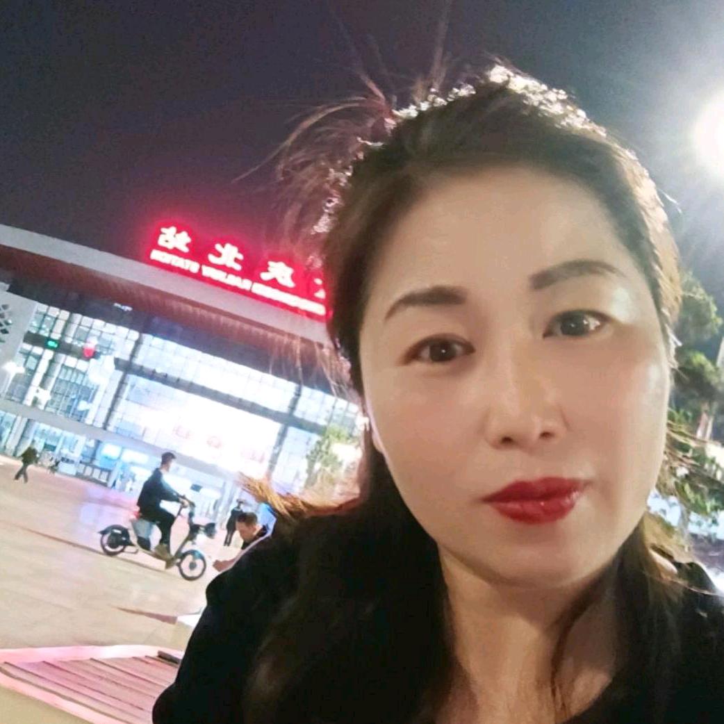 香佰里火锅一店胜姐