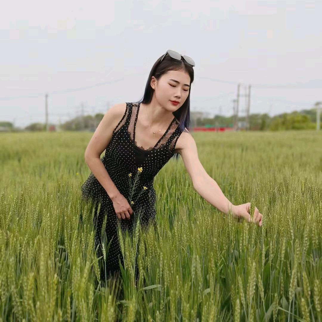 潘   🍃 花花^