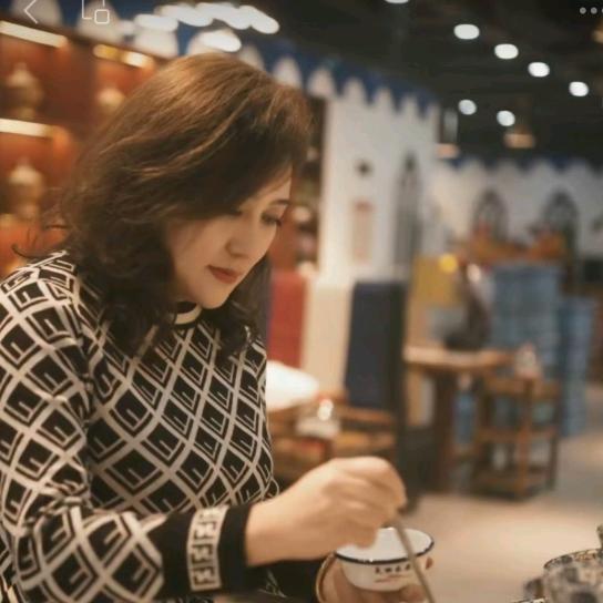 哈哈姐【得月楼】