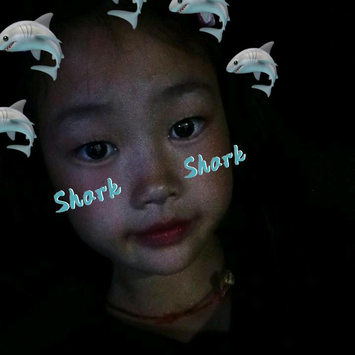 浓妆淡抹丷一丝妖艳