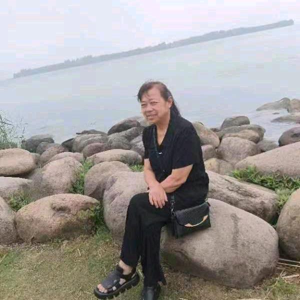 郑云姐69年鸡，99999686