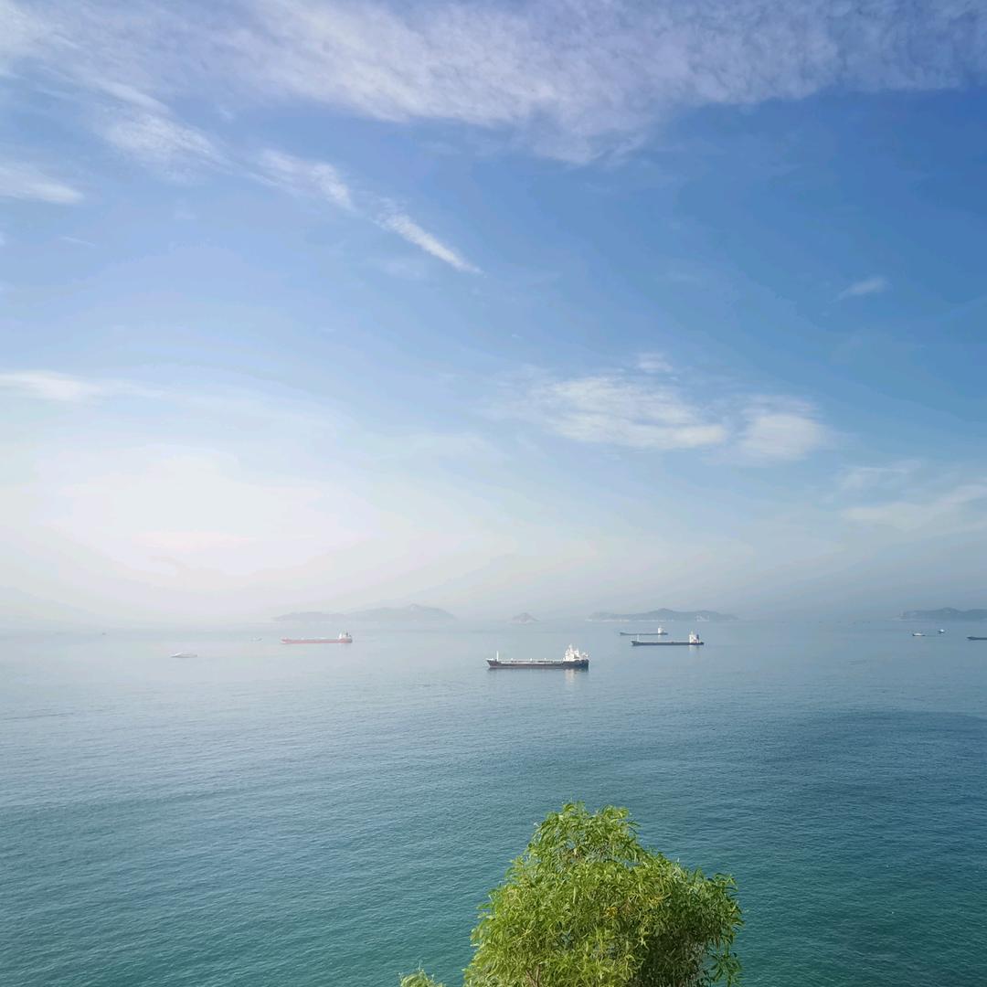 回忆象场暴雨。