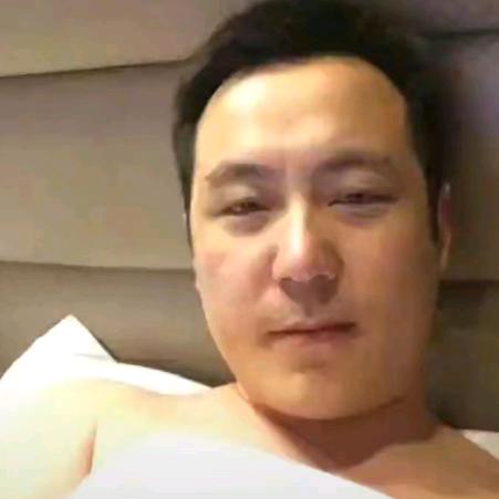 深夜的酒
