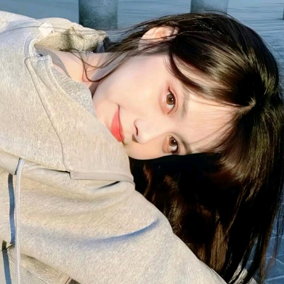 软糖妹《黑色玫瑰》