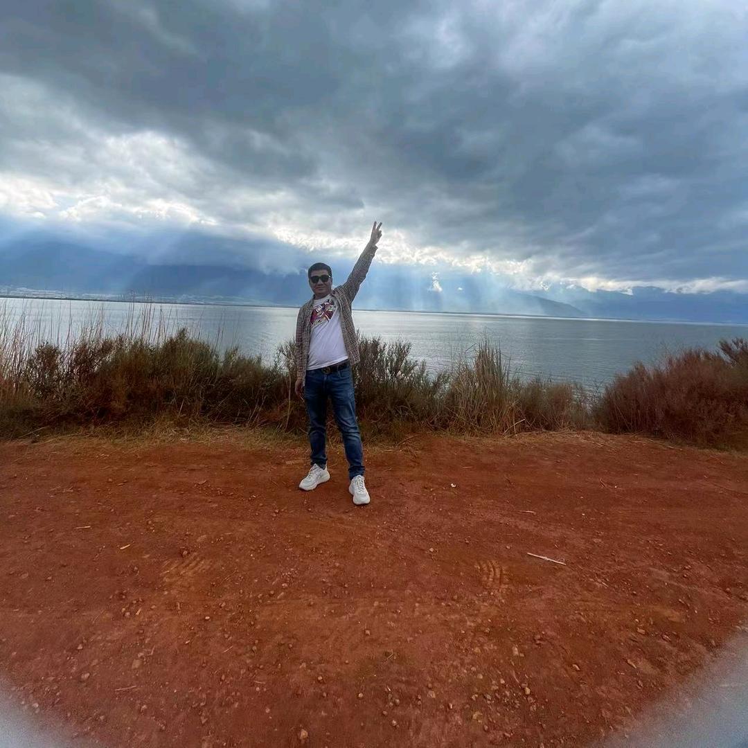 豆哥（做好自己）