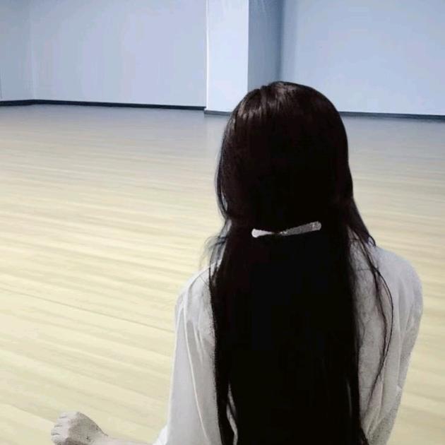 怡怡
