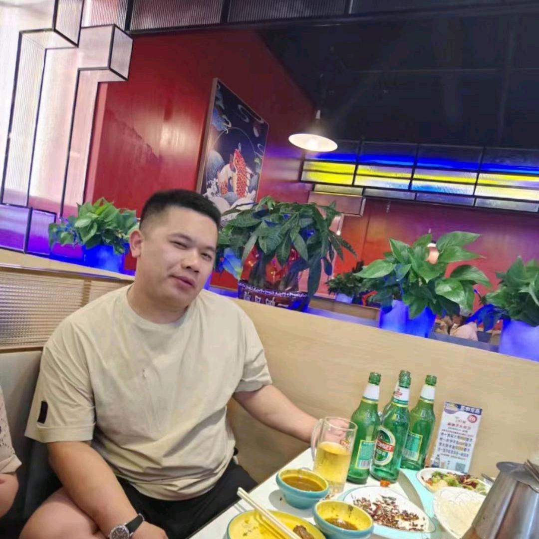 周大大、