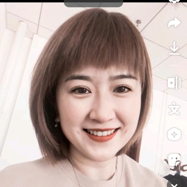 奣