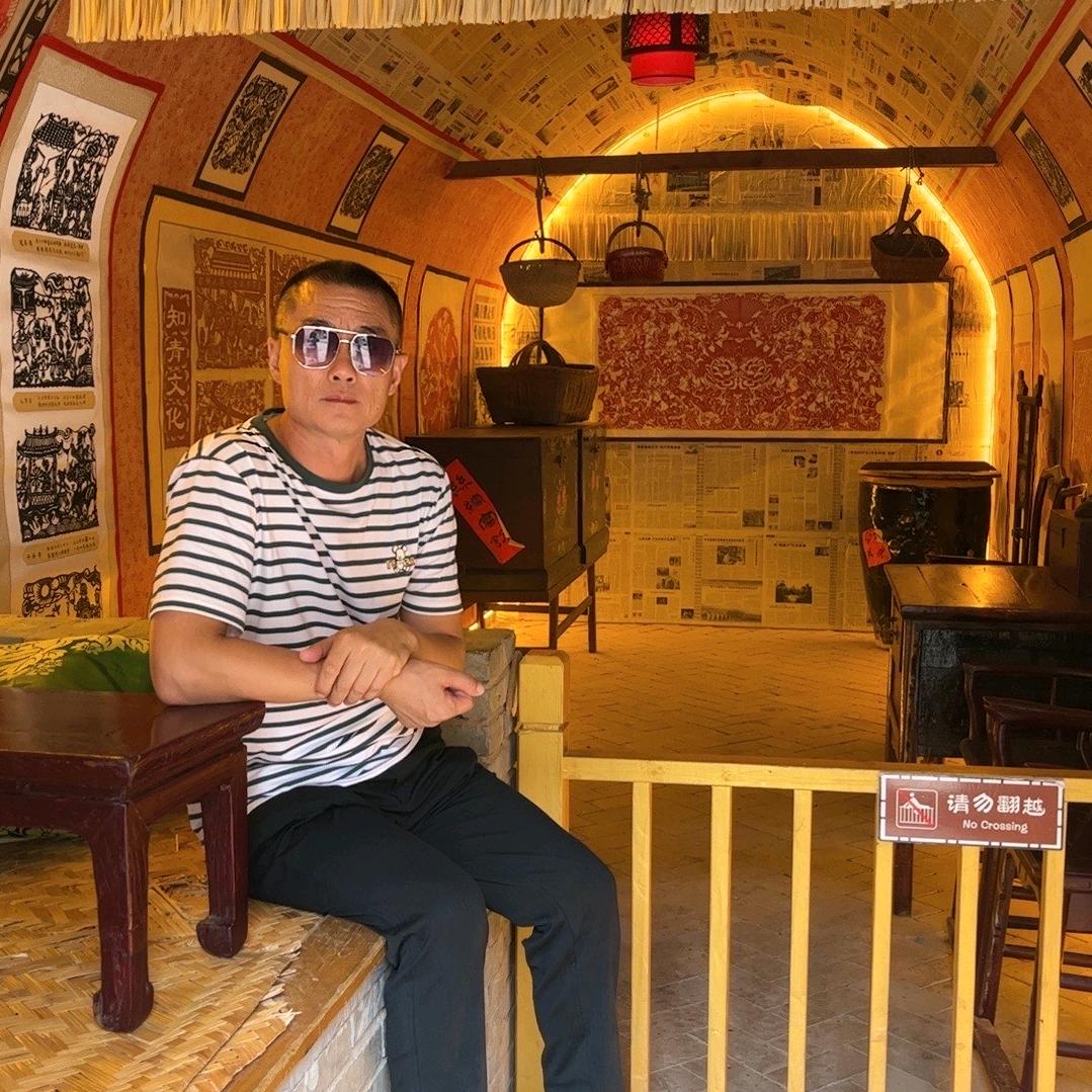 এº᭄ ࿐静待花开এº᭄