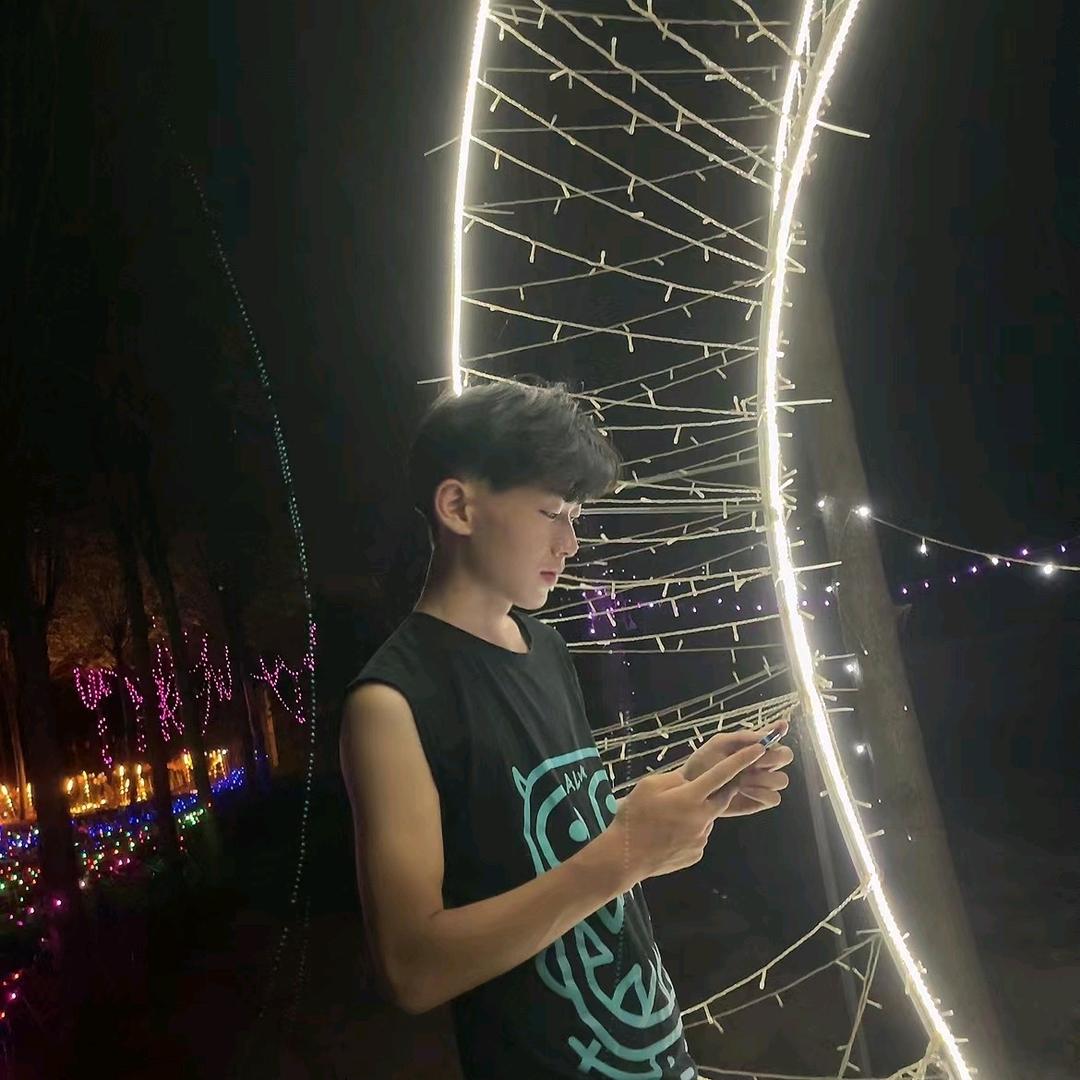 奕辰无奈