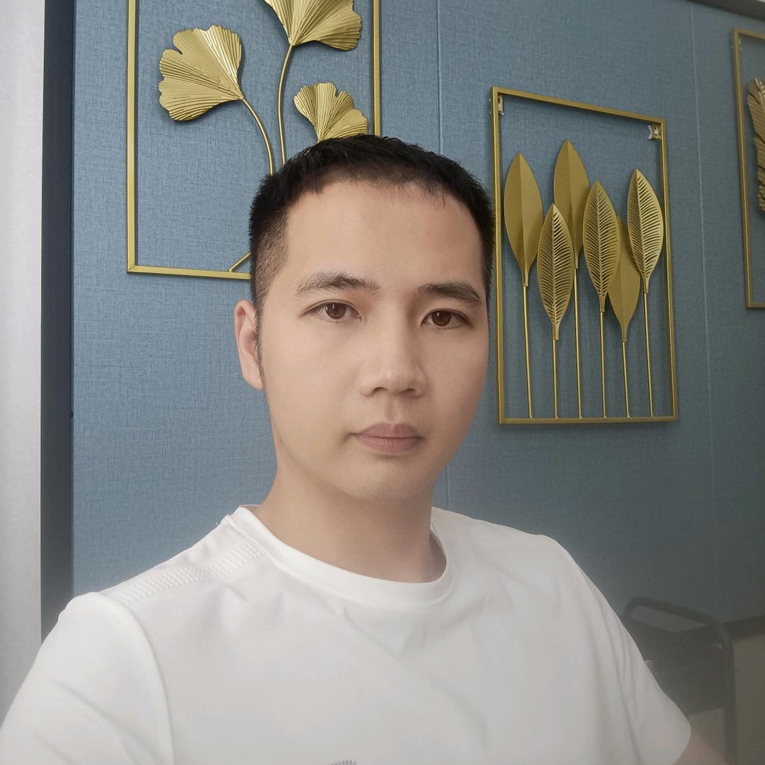 真诚 盧