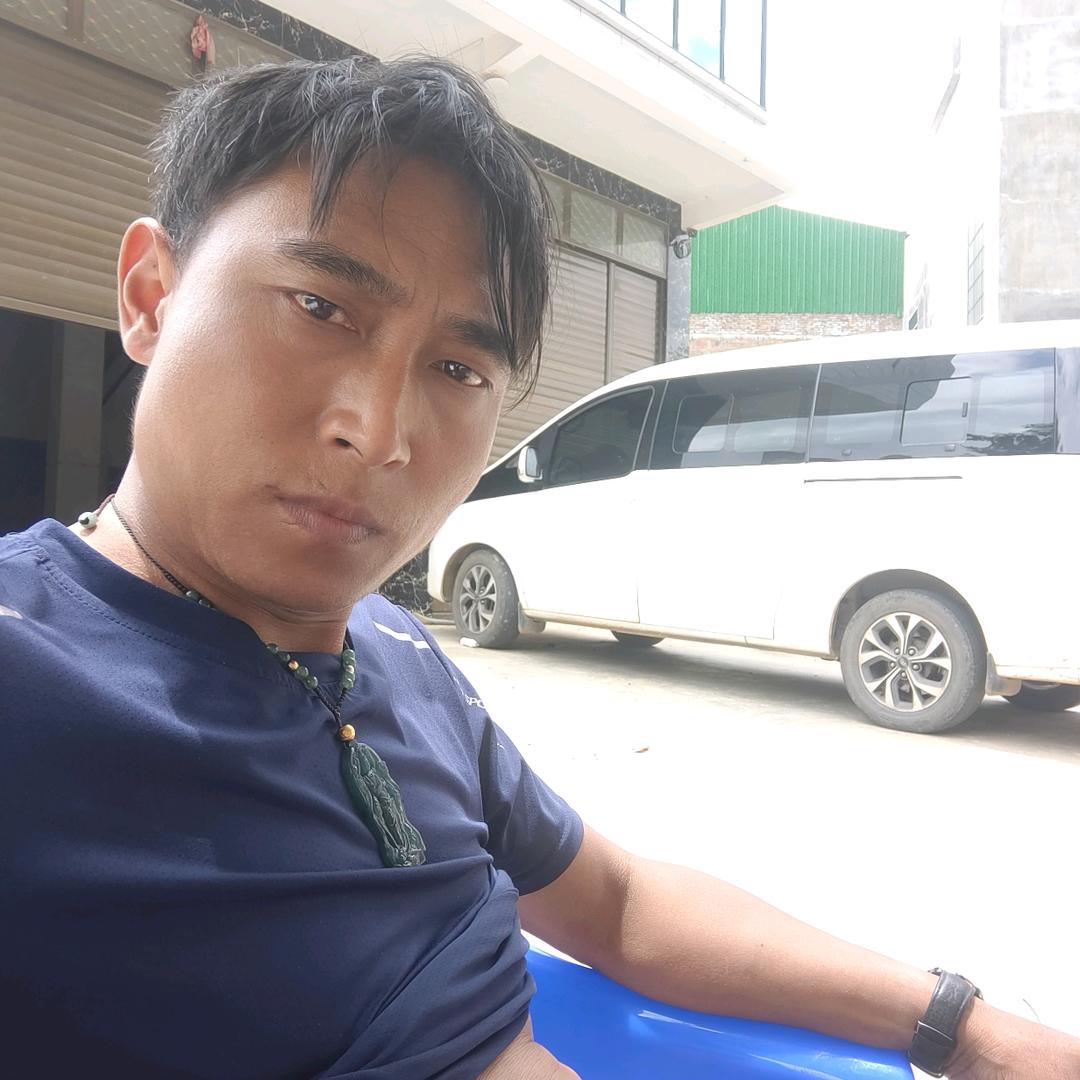 隔壁老王