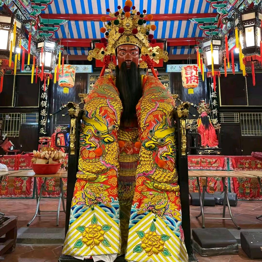 承接一切装饰工程（许生）