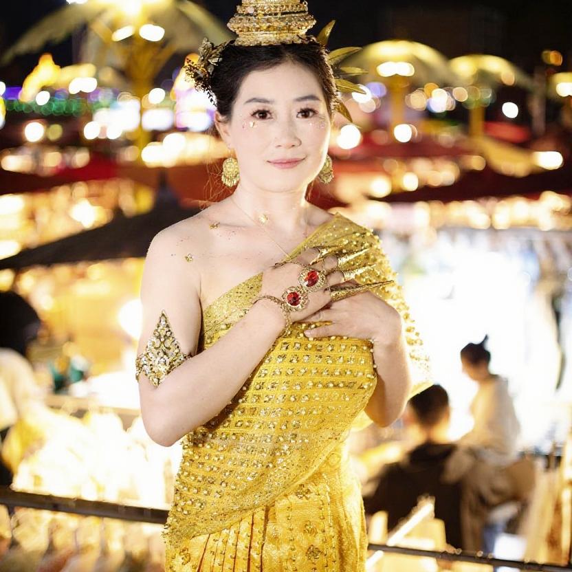 李建琼