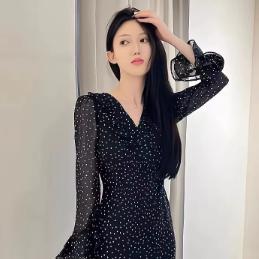 胖嘟嘟精品女装