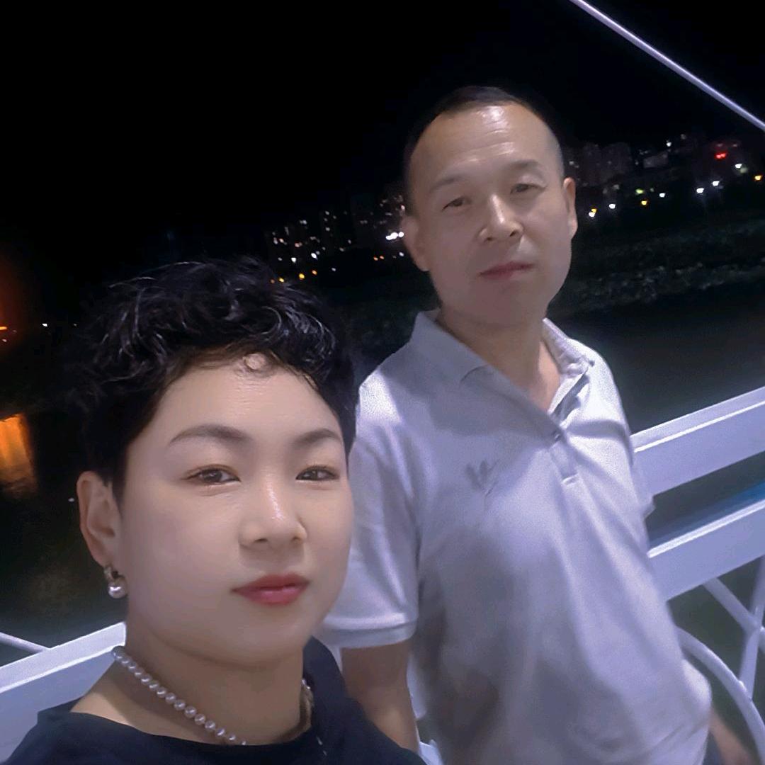 再来一碗小吃城