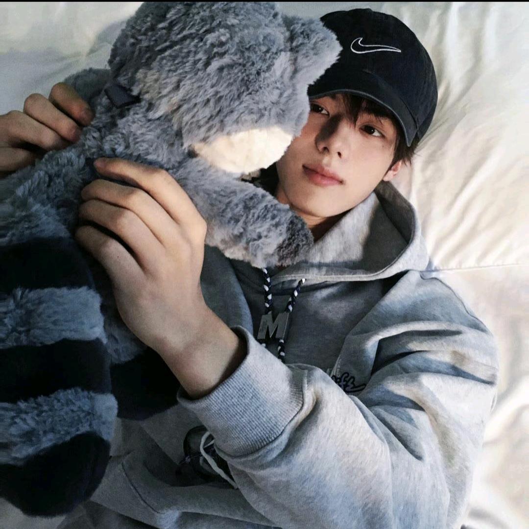 7(༼ つ ◕‿◕ ༽つ