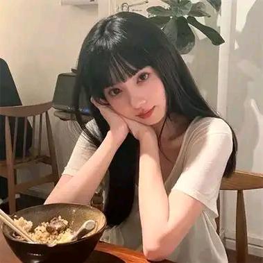 小妹吃喝玩乐