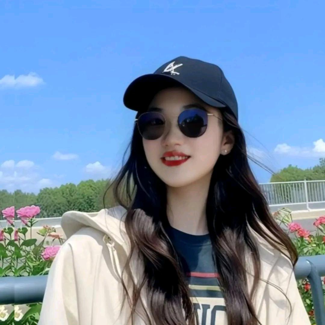 爱笑的女孩子哭了
