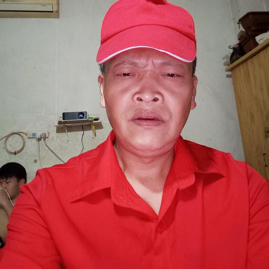重庆红叶郭哥。