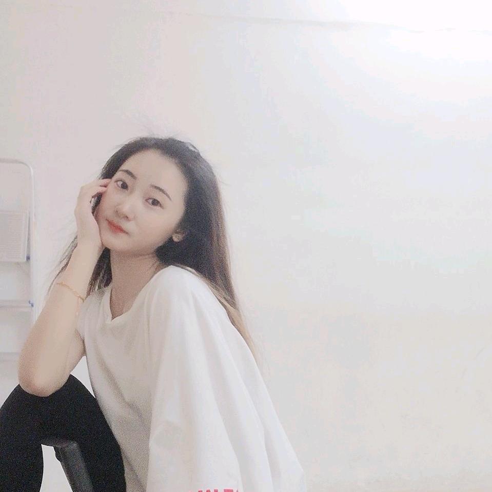 小小莹