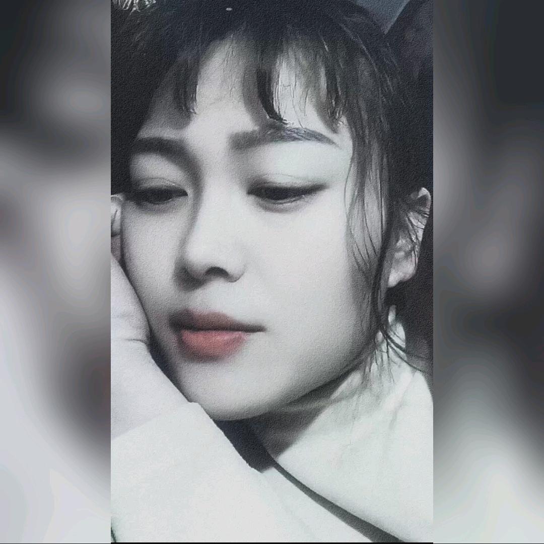 是小荷呀