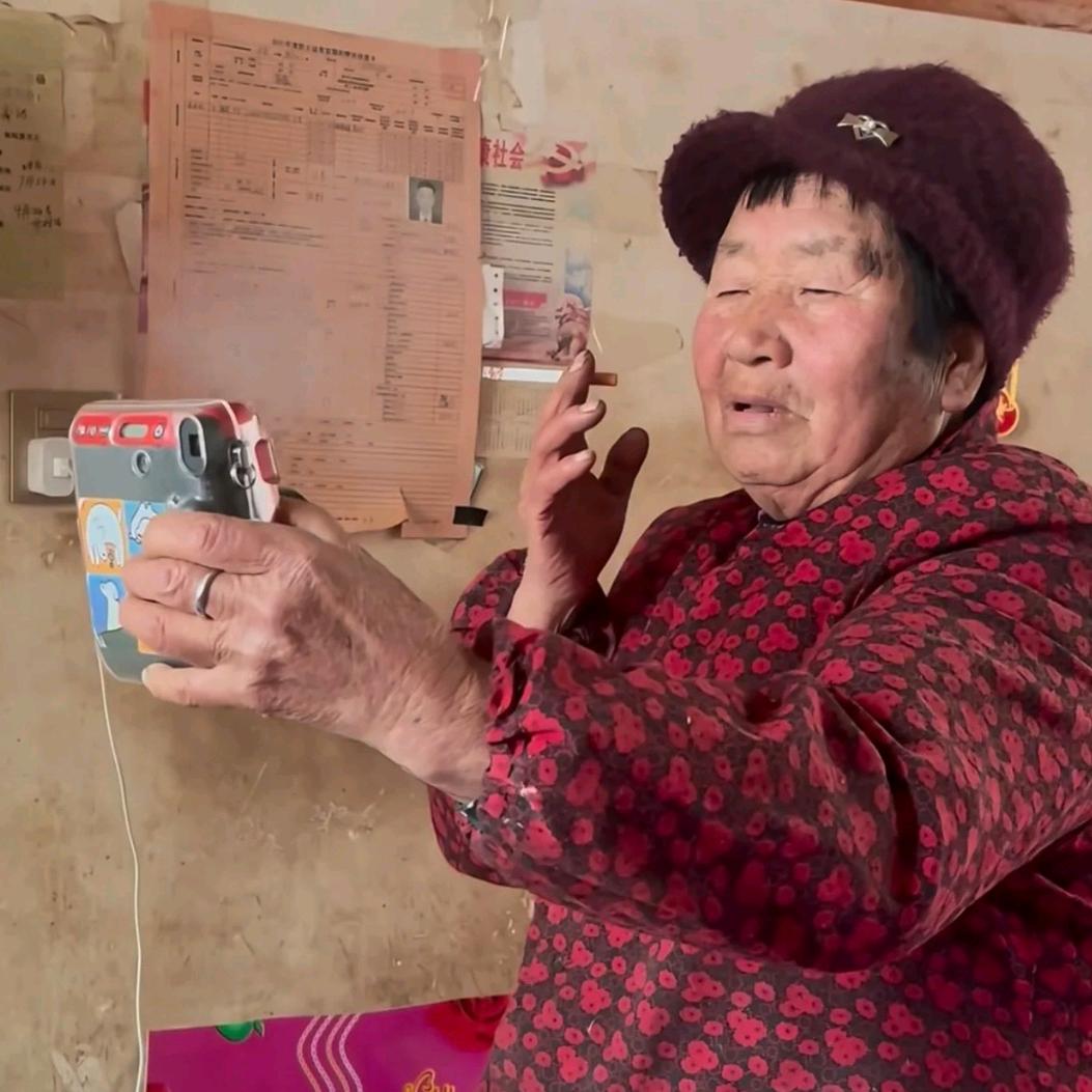 鹭卓说名字太长会有傻子跟着念（见过二哥）