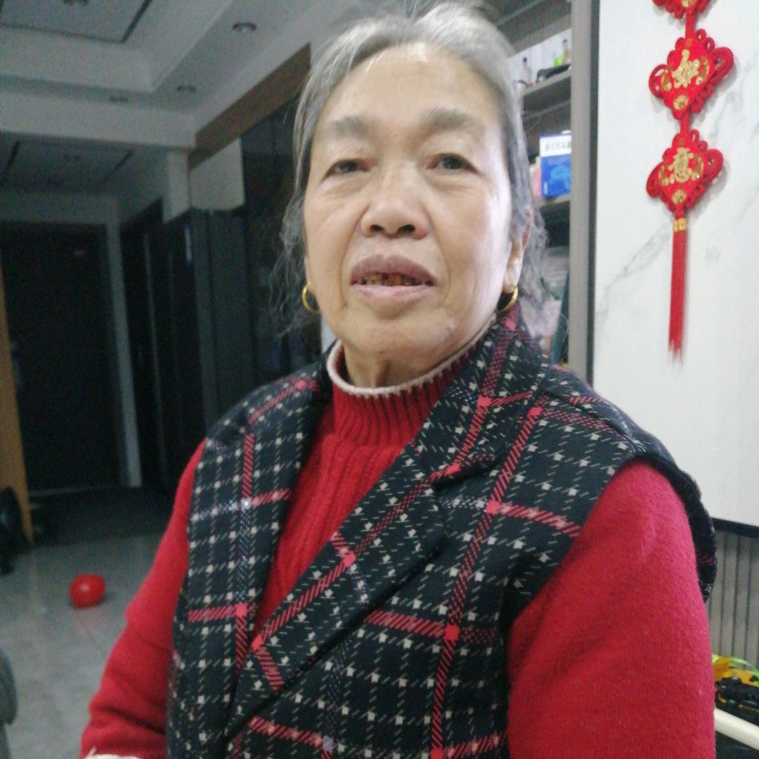 李姐(下午13:20开播)