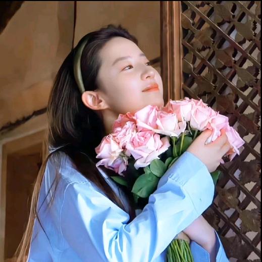 库洛米爱吃鱼（货代Rogan）