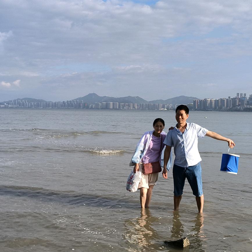 萍水相逢