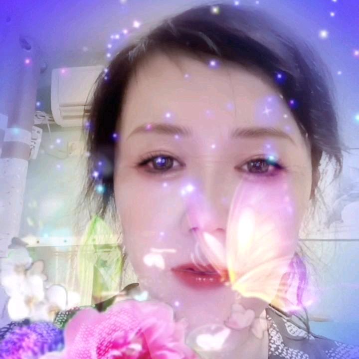 碧水蓝天