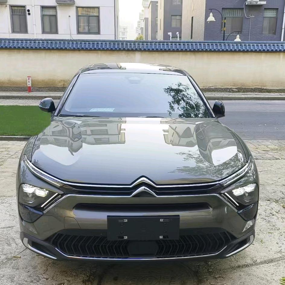 鎏金绿的凡尔赛