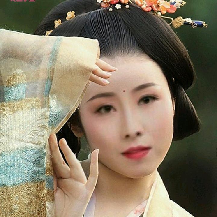 一枝凤🌈💞💖