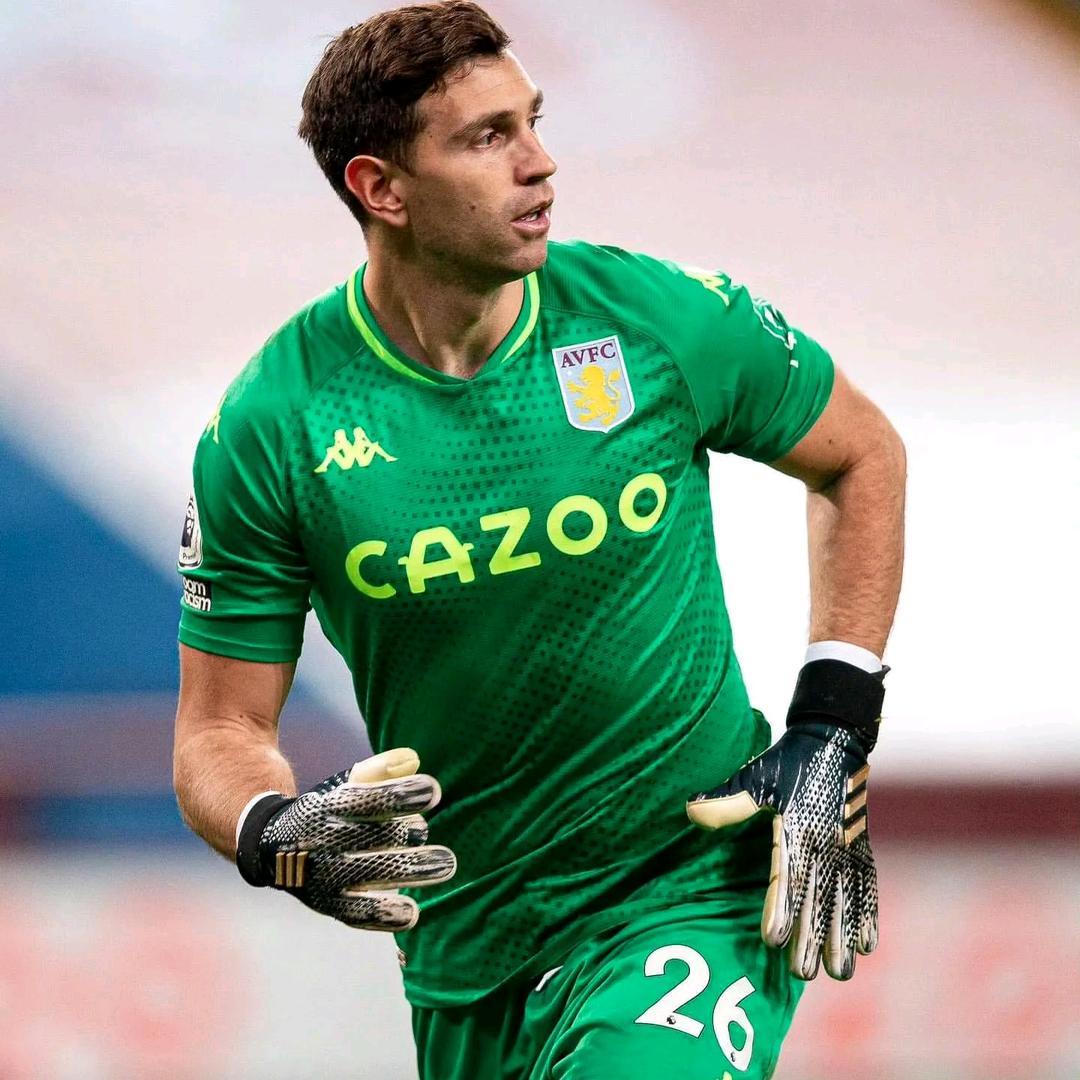Di Bu    🧤   26