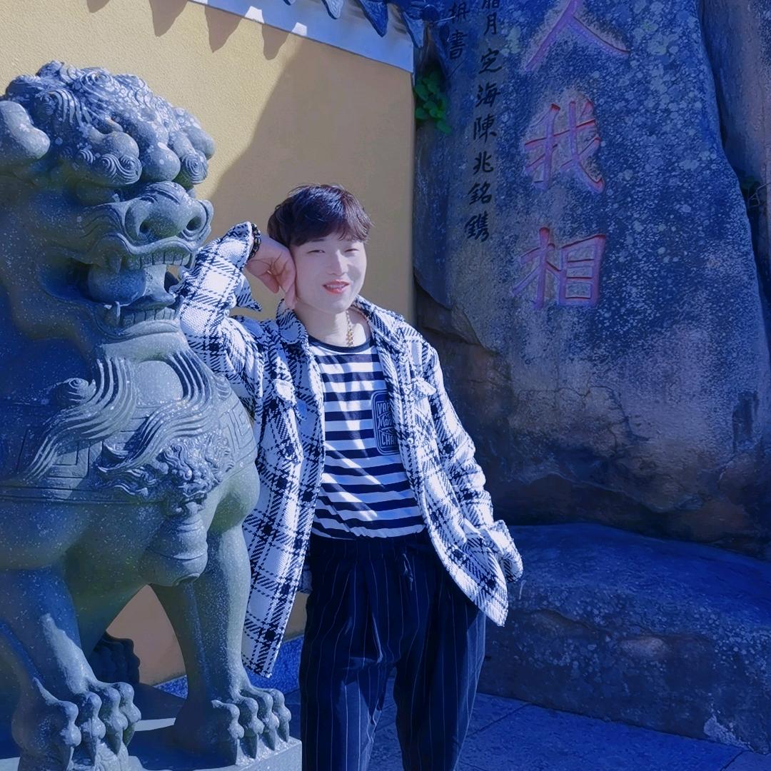 想我天雨小香筒大师线下第一有缘人又刷到刷