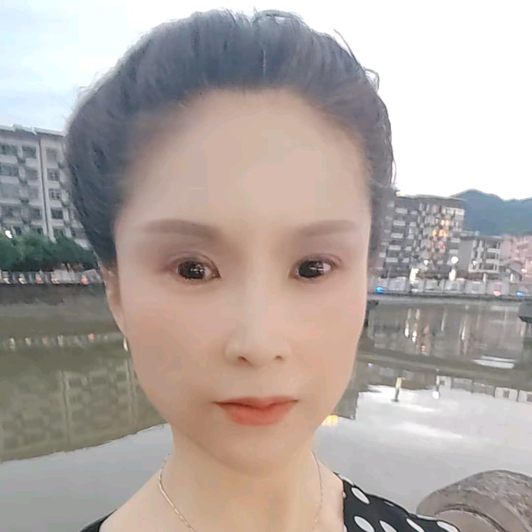 爱跳舞的  梅姐姐