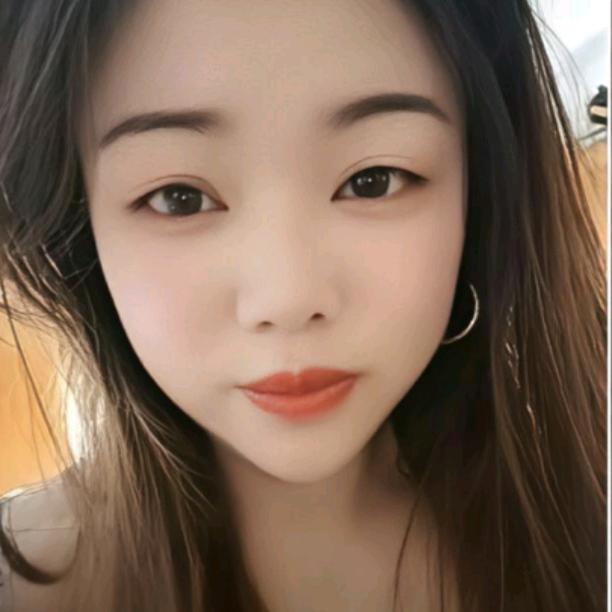 柒柒