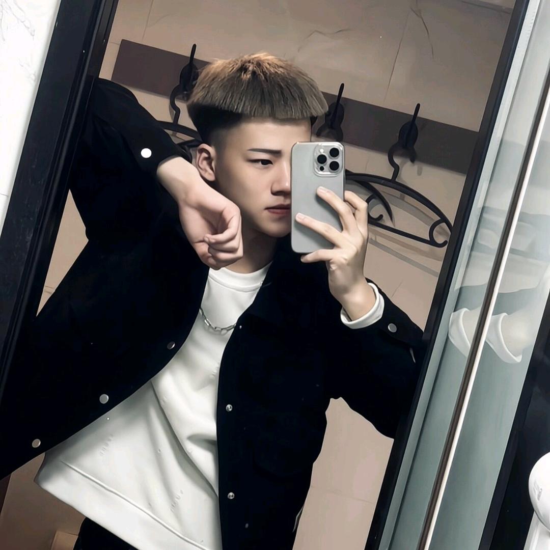 超级帅的帅哥我