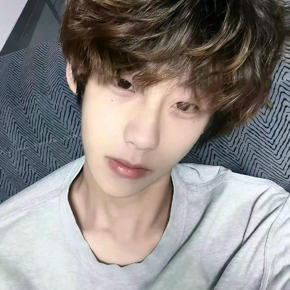 童颜小杰（抽象版）