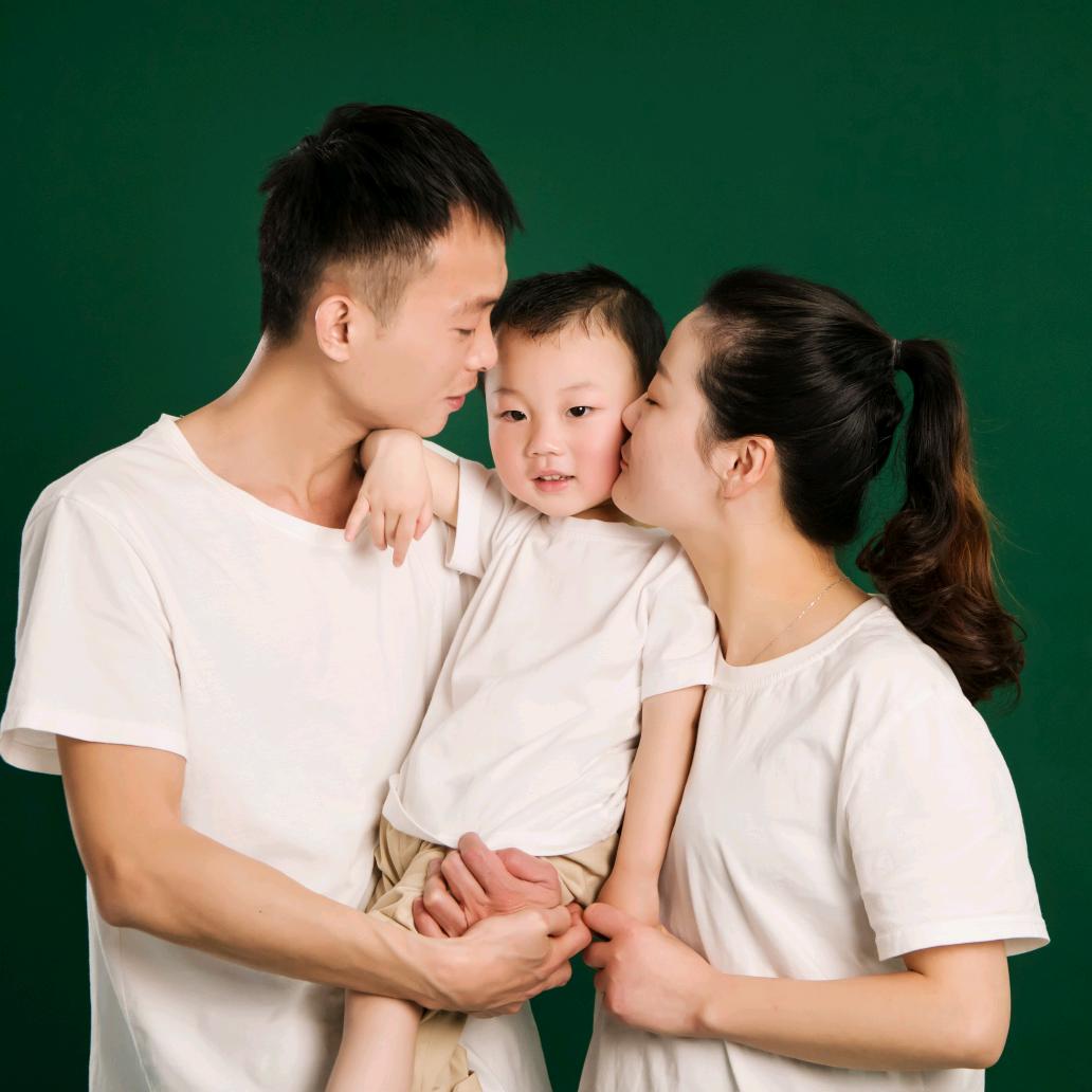 鲜果草莓园官方号