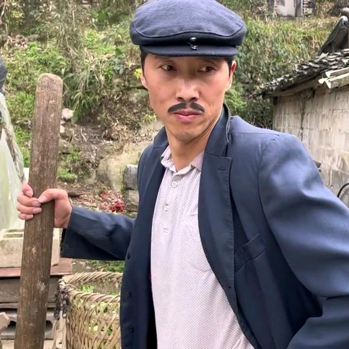申德常（冉先生）