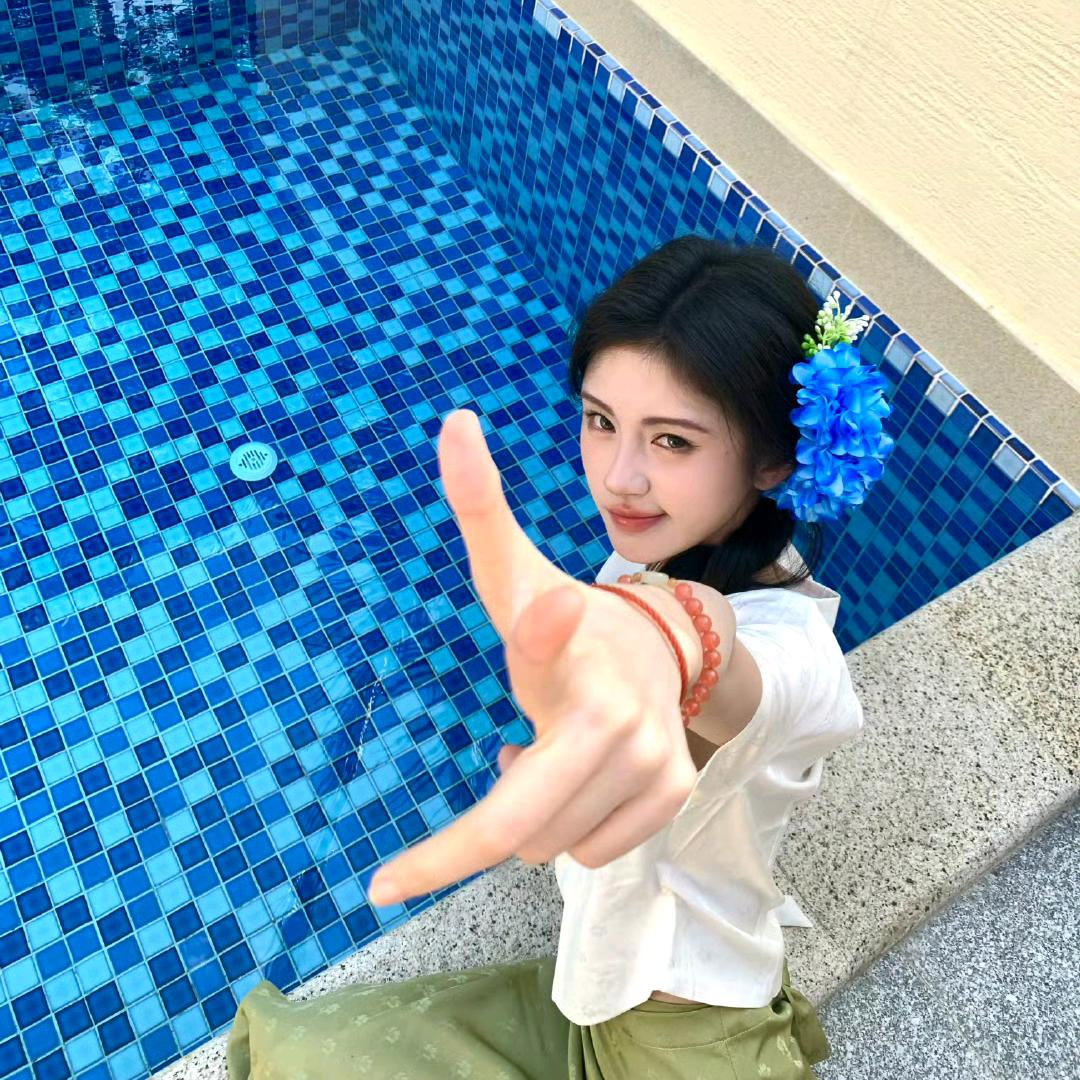 柒柒不想祎（见过且有亲签版）