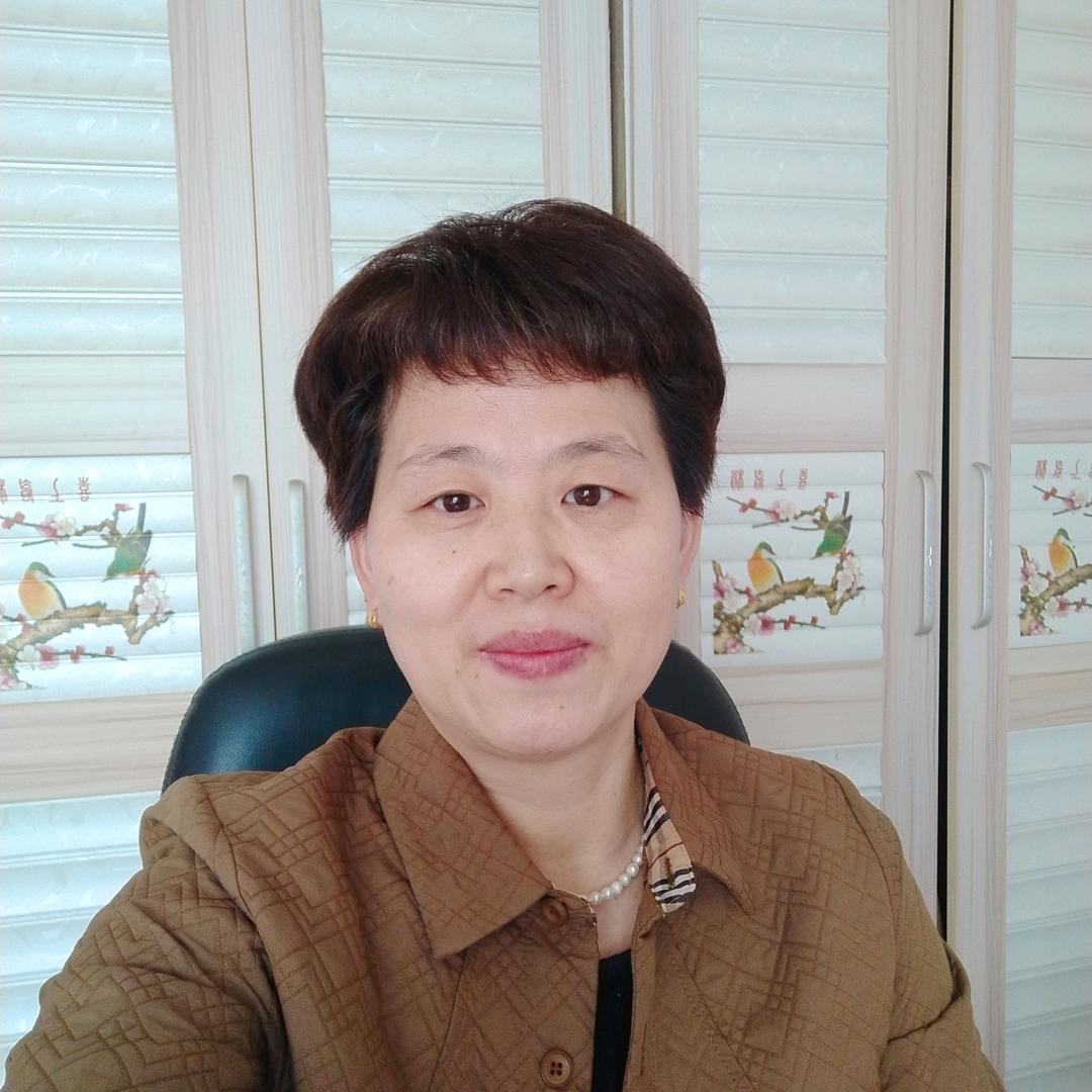 农村妞(晚上8点10分开播:)